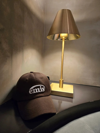 Emis cap