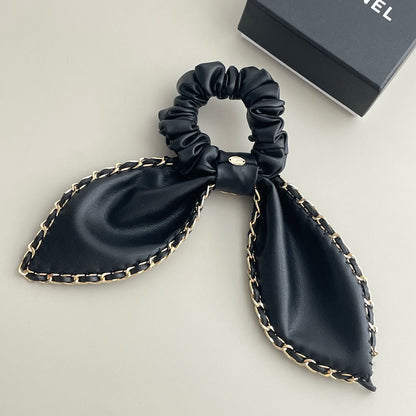 Hair tie